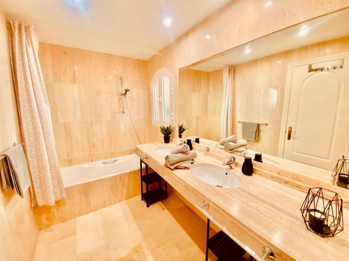 Elviria Apartment *